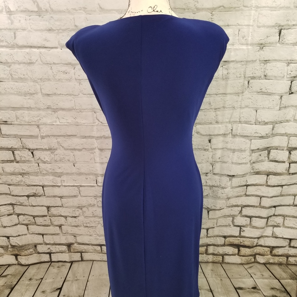 STUNNING DRESS - Picture 2 of 4